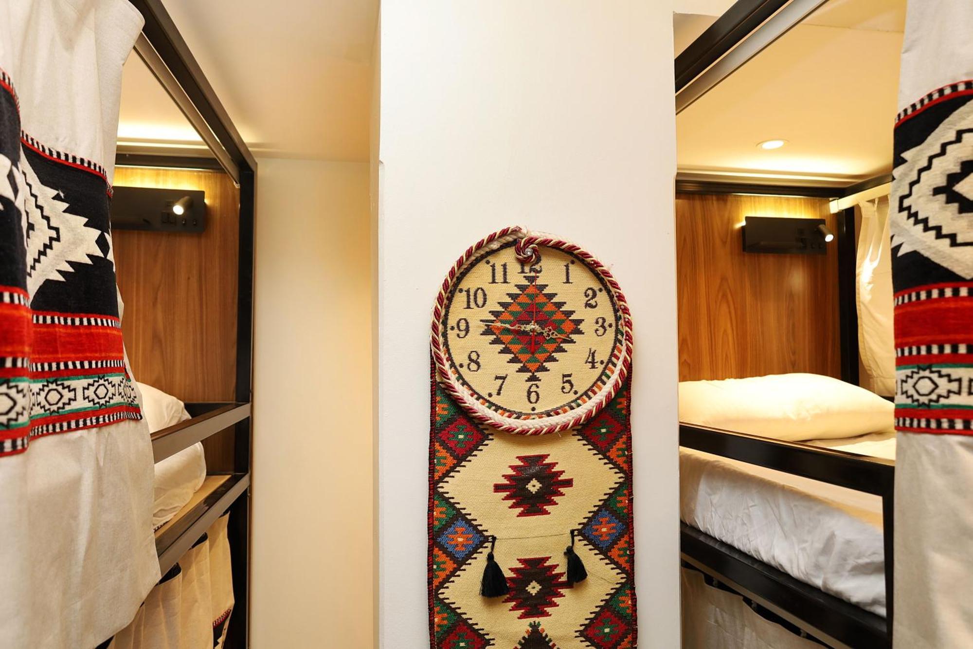 Sands Inn Hostel Рияд Екстериор снимка
